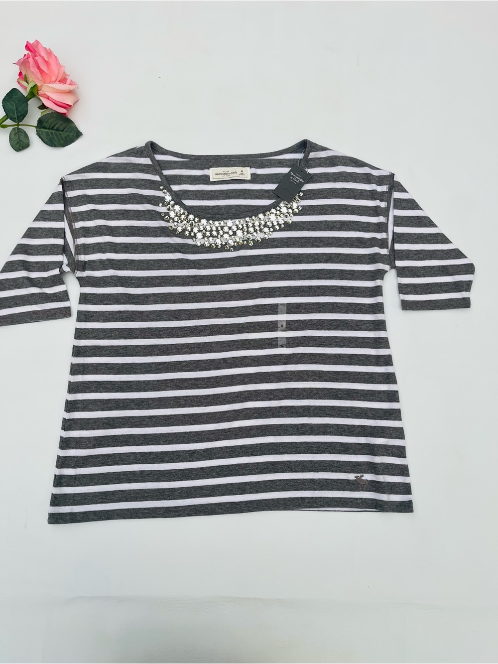 Abercrombie & Fitch Womens Shirt Top Medium Gray Striped Rhinestones